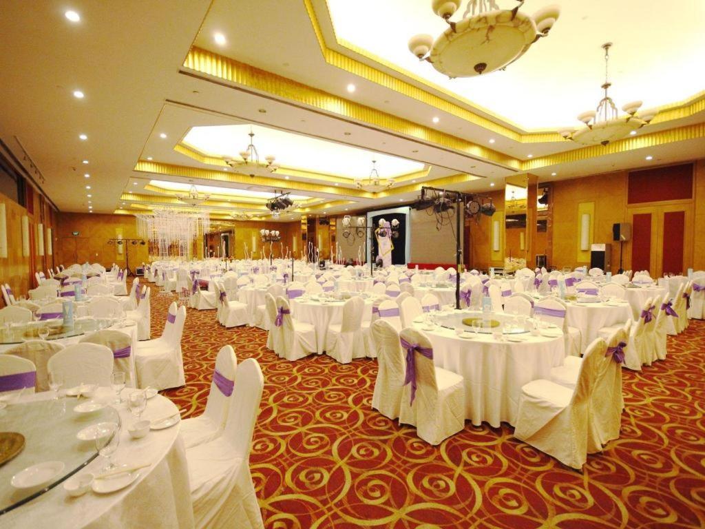 Dalian Grand Continent International Hotel Eksteriør billede